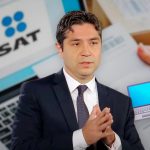 SAT aclara que no debe condicionarse la facturación a la constancia fiscal