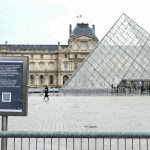 Museo del Louvre paralizado: empleados mantienen huelga tras votación