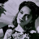 Dora Luz: Glamurosa Novia de la Canción y la Buena Vecindad