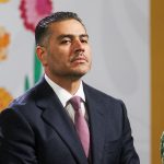 ¿Loret inventó el regaño a García Harfuch? Así es él, mentiroso. Si le contaron: ¡tarjeta roja!