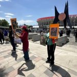 Protesta por regreso de animales al Refugio Franciscano en el Estadio Banorte