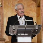 Gonzalo Celorio tras el Premio Cervantes: “Nunca me la voy a quitar”