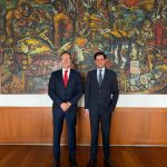 Roberto Velasco se reúne con Moctezuma ante posible relevo por Roberto Lazzeri