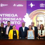 Andrés Mijes entrega Presea al Mérito Cívico 2026 en Escobedo a seis ciudadanos destacados