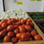 Inflación en México sube por jitomate y chile en abril: Inegi