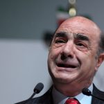 Murillo Karam es hospitalizado de emergencia