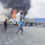 Bloqueos y violencia en Colima dejan un abatido y agentes heridos