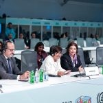 Clara Brugada impulsa agenda de urbanismo feminista en Foro Urbano Mundial de Azerbaiyán