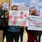 Controlar, reprimir, castigar