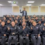 Monterrey capacita a policías en uso de cámaras corporales con traductor de idiomas