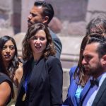 Entre la ignorancia y la traición: Ayuso, Cortés y la derecha mexicana entreguista