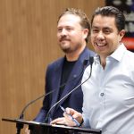 Felifer Macías presenta app Ciudad Qro para agilizar trámites y servicios municipales