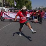 CNTE critica aumento de 9% a maestros y amenaza con protestas en el Mundial 2026
