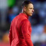 Chicharito revela cuándo anunciará su nuevo club