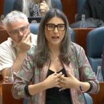 Diputada española llama “vividora” a Ayuso y compara su trayectoria con la de Sheinbaum