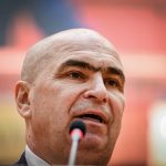 Cómo una moción de censura tumbó al gobierno de Ilie Bolojan en Rumania