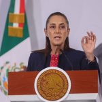 Sheinbaum adelanta reunión para reducir el precio del jitomate en México