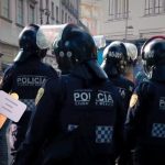 Blindan el Zócalo por marcha de la CNTE