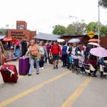 Bloqueo de la CNTE complica ingreso al aeropuerto de Oaxaca