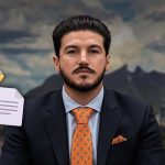 Samuel García responde al juicio político con defensa presentada por escrito