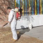 Torreón intensifica acciones de fumigación en colonias y escuelas